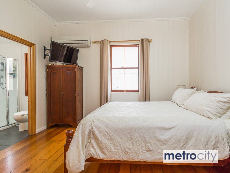 38 Gray Road, West End QLD 4101