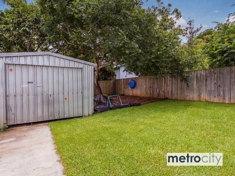 38 Gray Road, West End QLD 4101