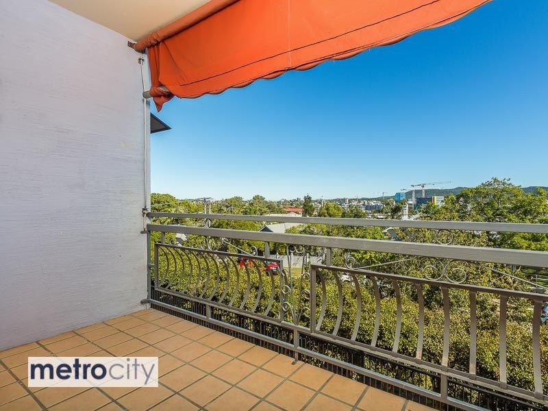 4/15 Archibald Street, West End QLD 4101