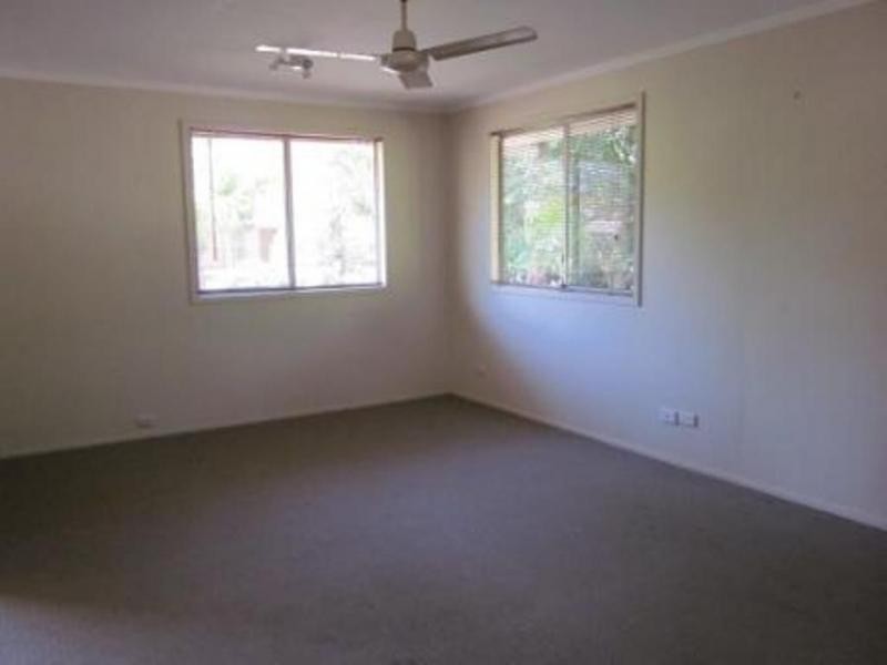 11 Boorana Street, Thorneside QLD 4158