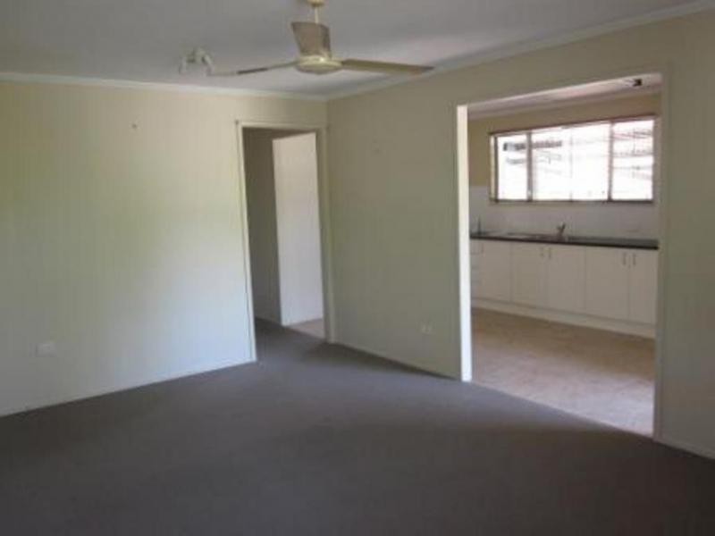 11 Boorana Street, Thorneside QLD 4158