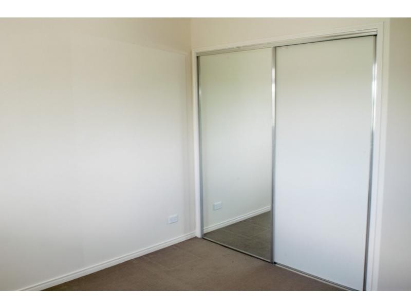 26-28 Bradley Avenue, Kedron QLD 4031