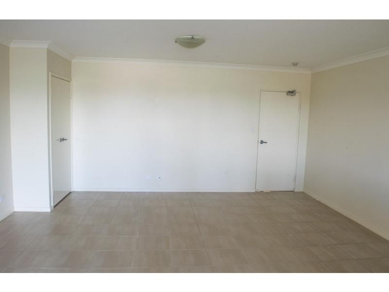 26-28 Bradley Avenue, Kedron QLD 4031