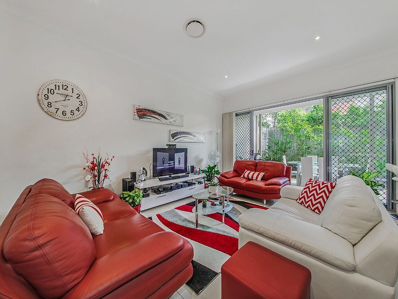 4/42 Julia Street, Wavell Heights QLD 4012