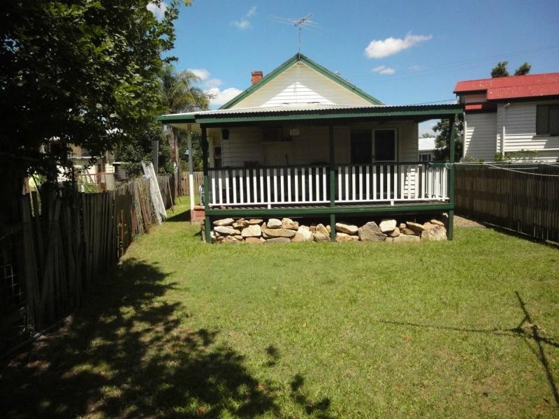 39 Turley Street, Fairfield QLD 4103