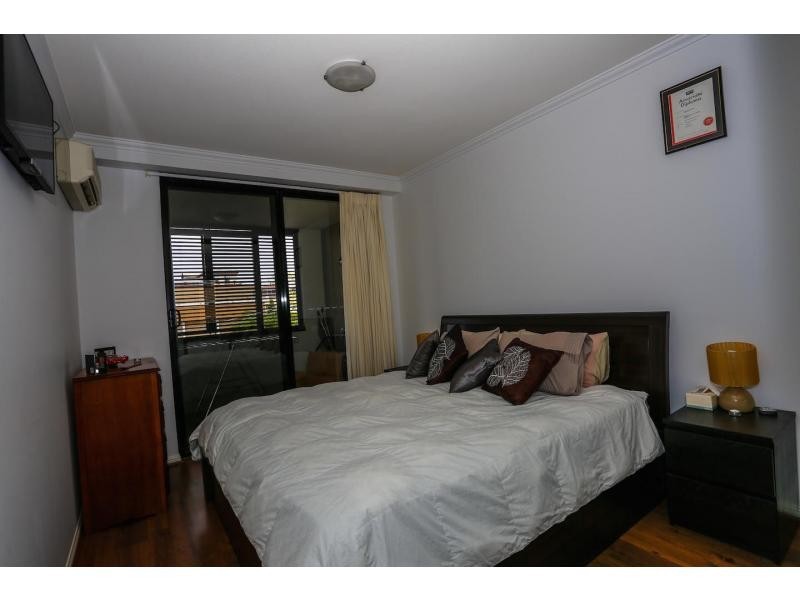 30 Mollison Street, South Brisbane QLD 4101