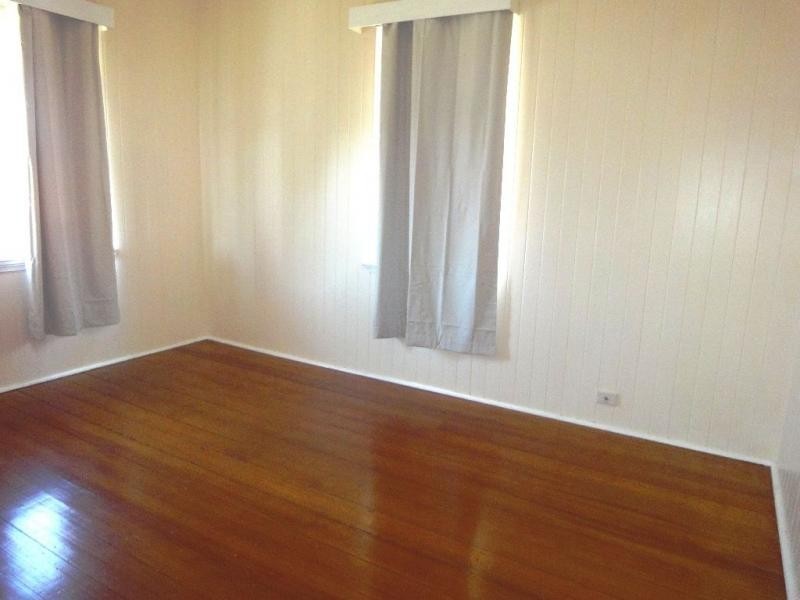 14 Lackey Avenue, Coorparoo QLD 4151