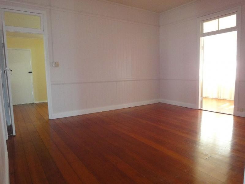 14 Lackey Avenue, Coorparoo QLD 4151