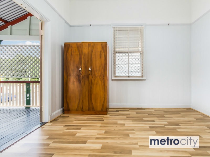 63 Juliette Street, Annerley QLD 4103