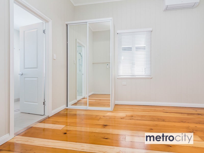 28 Gloucester Street, Highgate Hill QLD 4101