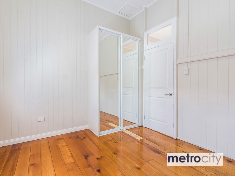 28 Gloucester Street, Highgate Hill QLD 4101
