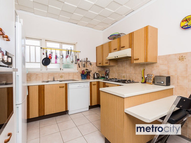 28 Kivas Street, Tarragindi QLD 4121