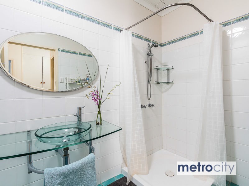 28 Kivas Street, Tarragindi QLD 4121