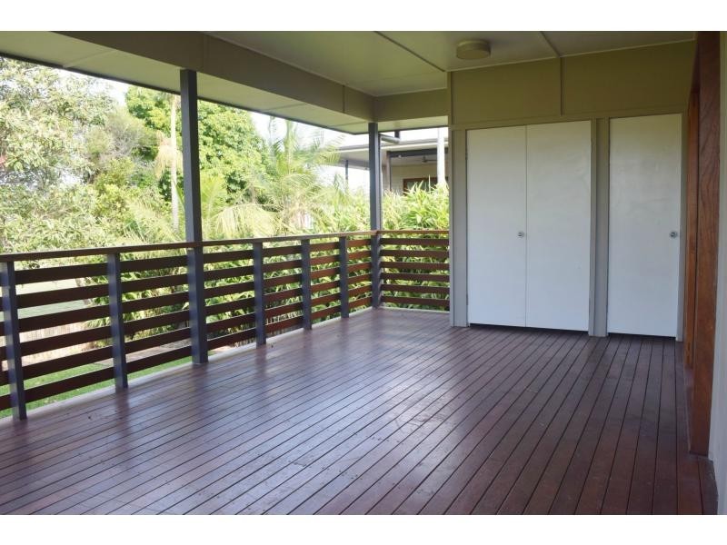 20 Crutchley Street, Fairfield QLD 4103