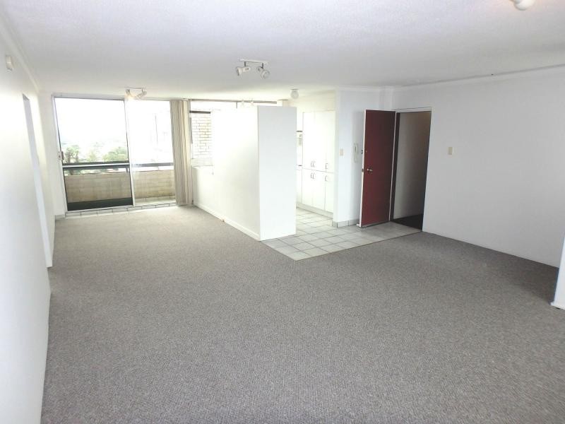 8 Doris Street, Highgate Hill QLD 4101