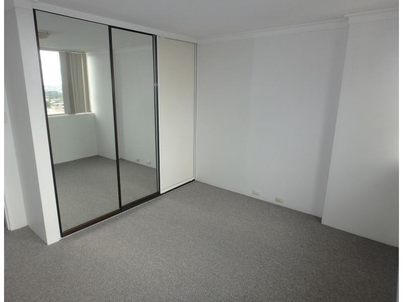 8 Doris Street, Highgate Hill QLD 4101