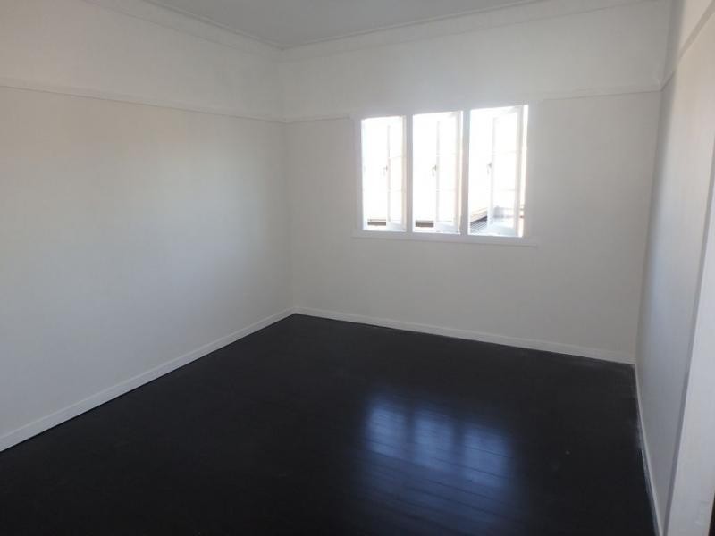 40 Darnley Street, Rocklea QLD 4106