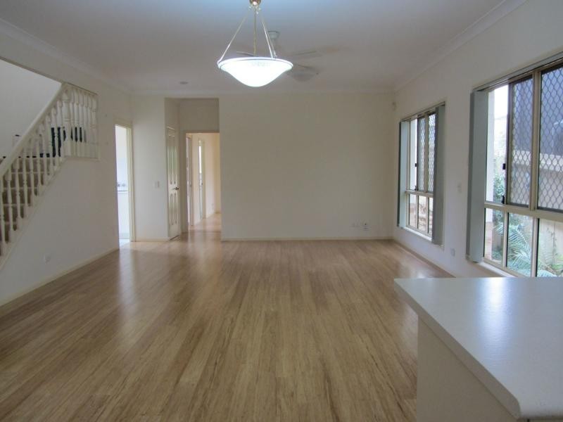 25a Stevens Street, Yeronga QLD 4104