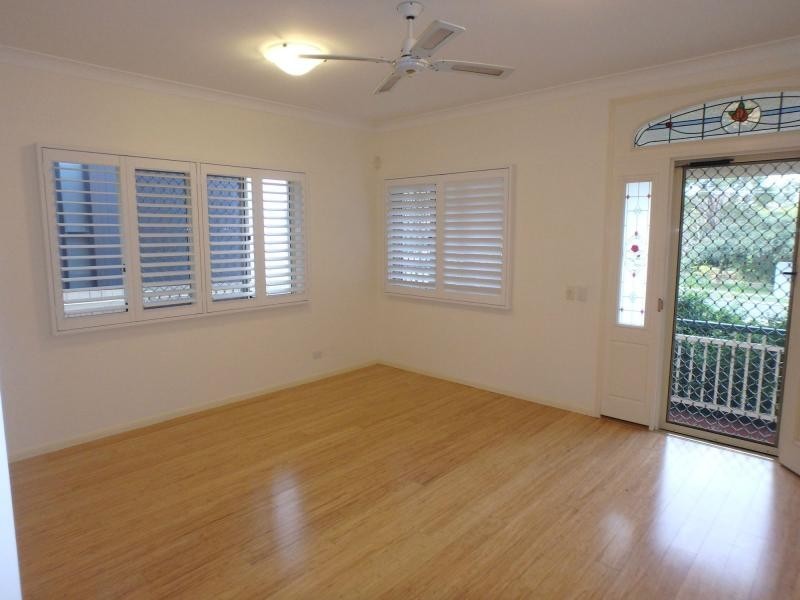 25a Stevens Street, Yeronga QLD 4104