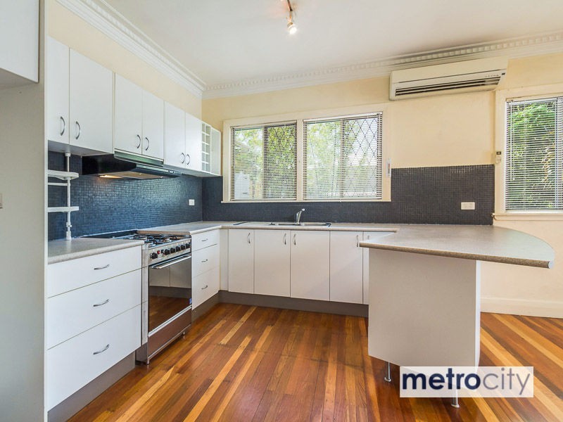 24 Ashfield Street, East Brisbane QLD 4169