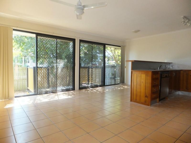 270 Riding Road, Balmoral QLD 4171