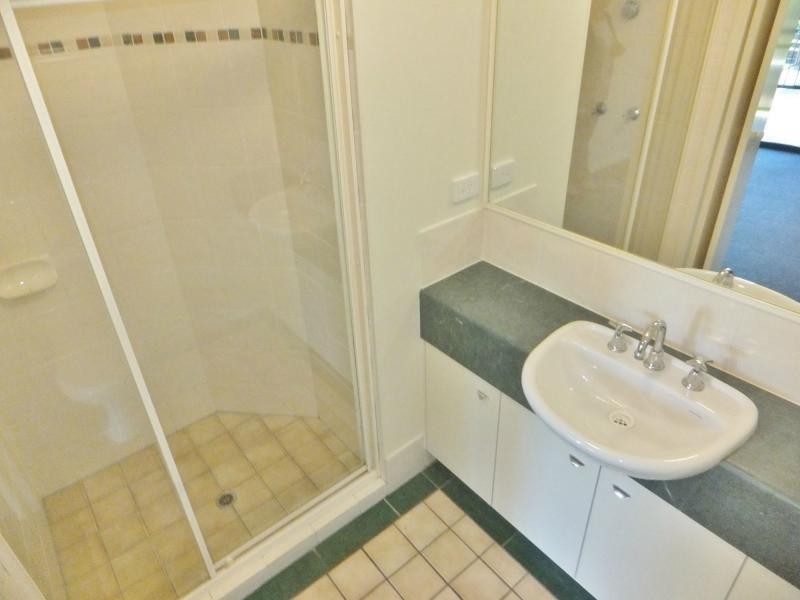 26 Paradise Street, Highgate Hill QLD 4101