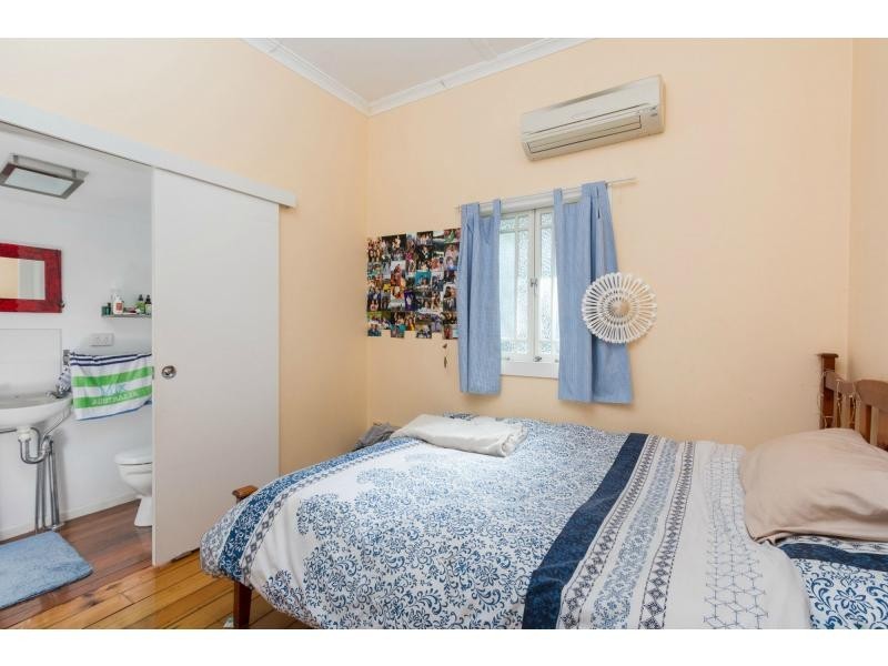 5 Park Road, Yeronga QLD 4104