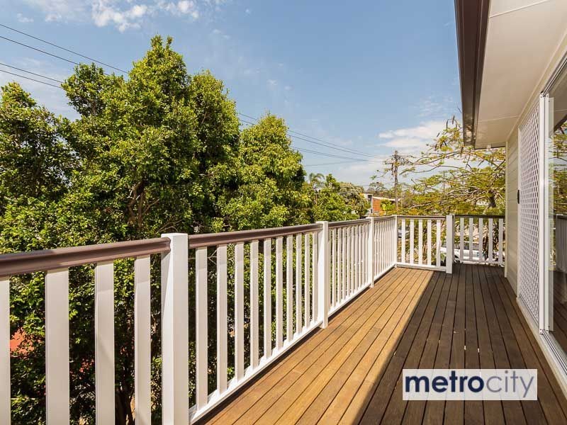 72 Halstead Street, Coorparoo QLD 4151