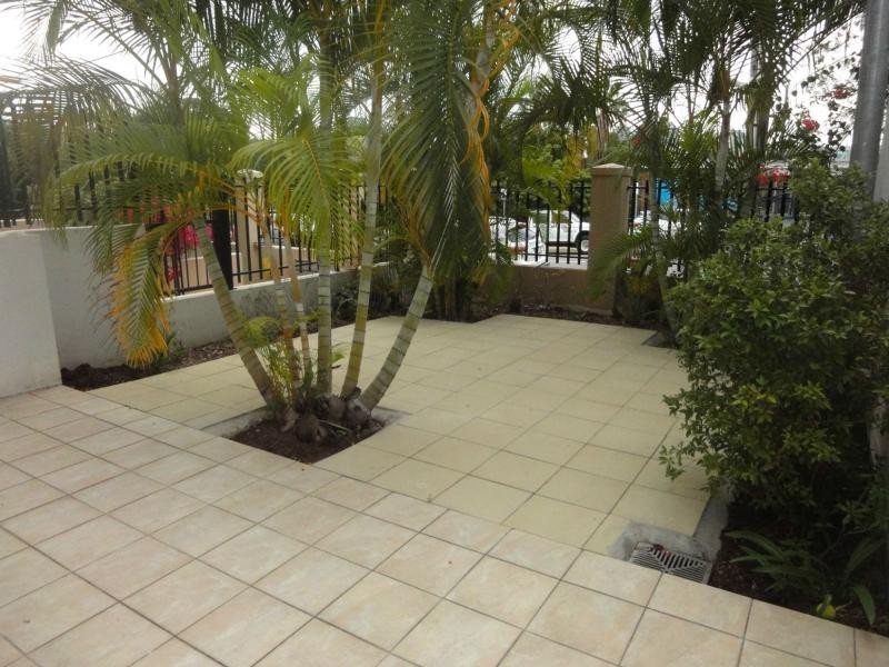 1/39 Edmondstone Street, South Brisbane QLD 4101