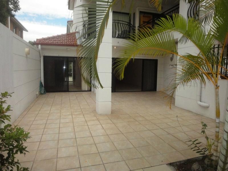 1/39 Edmondstone Street, South Brisbane QLD 4101