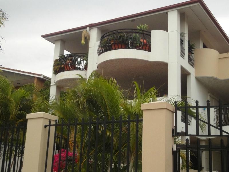 1/39 Edmondstone Street, South Brisbane QLD 4101