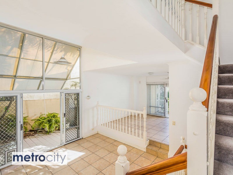 36 Berry Street, Spring Hill QLD 4000