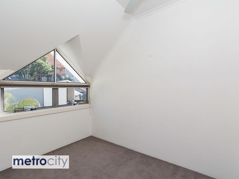 36 Berry Street, Spring Hill QLD 4000