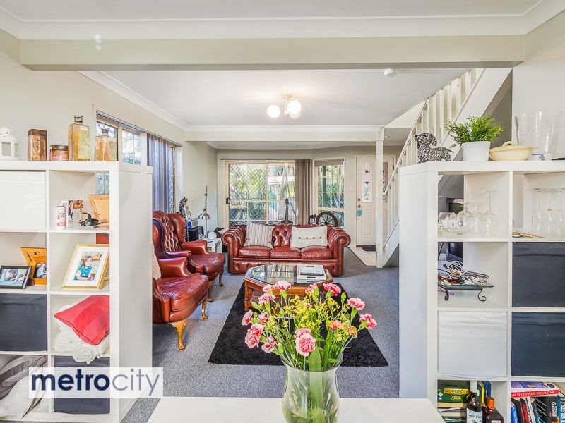 4/135 Park Road, Yeerongpilly QLD 4105