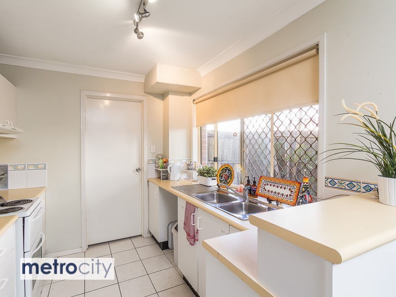 4/135 Park Road, Yeerongpilly QLD 4105