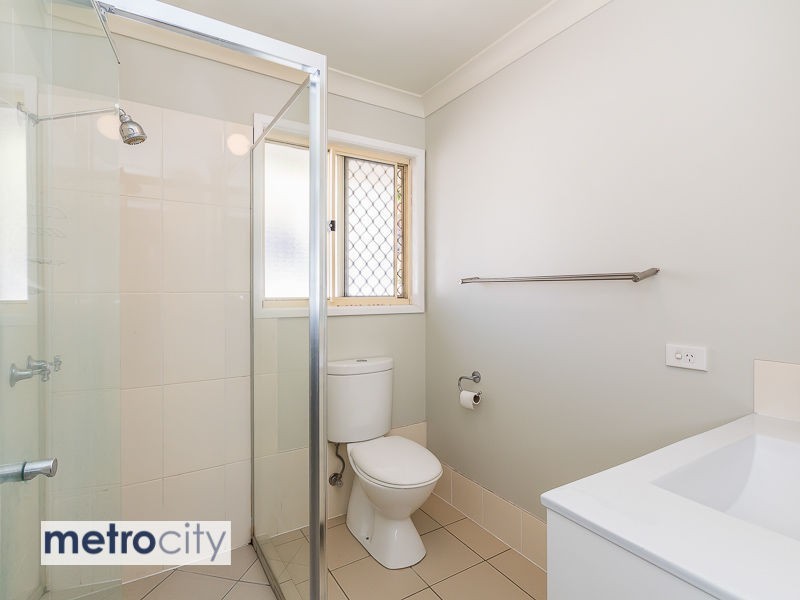 4/135 Park Road, Yeerongpilly QLD 4105