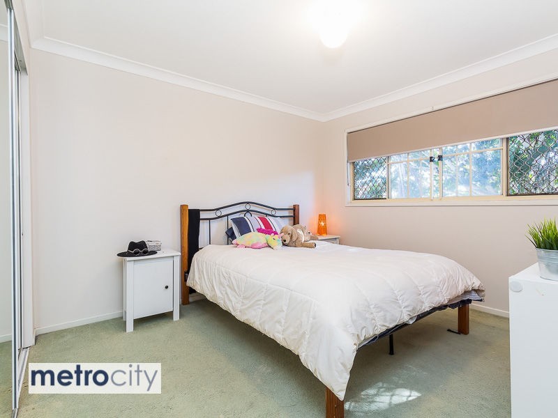 4/135 Park Road, Yeerongpilly QLD 4105