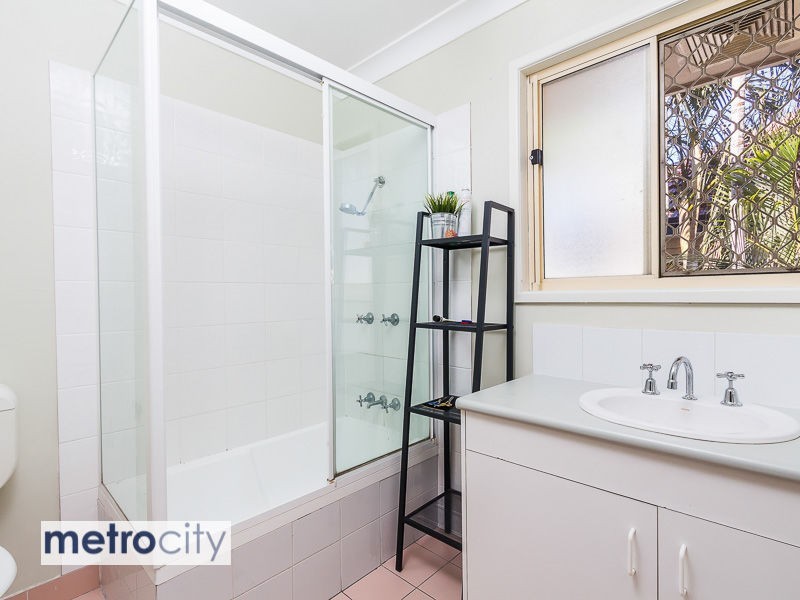 4/135 Park Road, Yeerongpilly QLD 4105