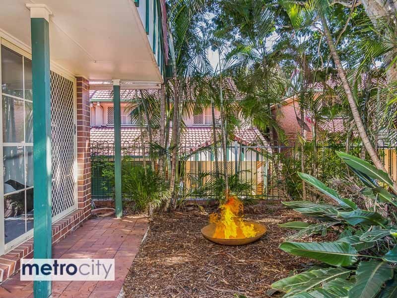 4/135 Park Road, Yeerongpilly QLD 4105
