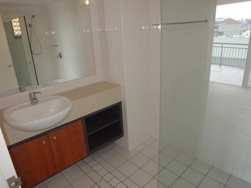 39/30 Mollison Street, South Brisbane QLD 4101