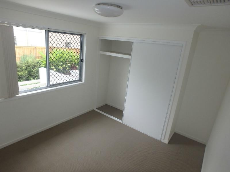 2/40 Julia Street, Wavell Heights QLD 4012