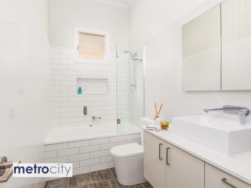 8 Colin Street, South Brisbane QLD 4101