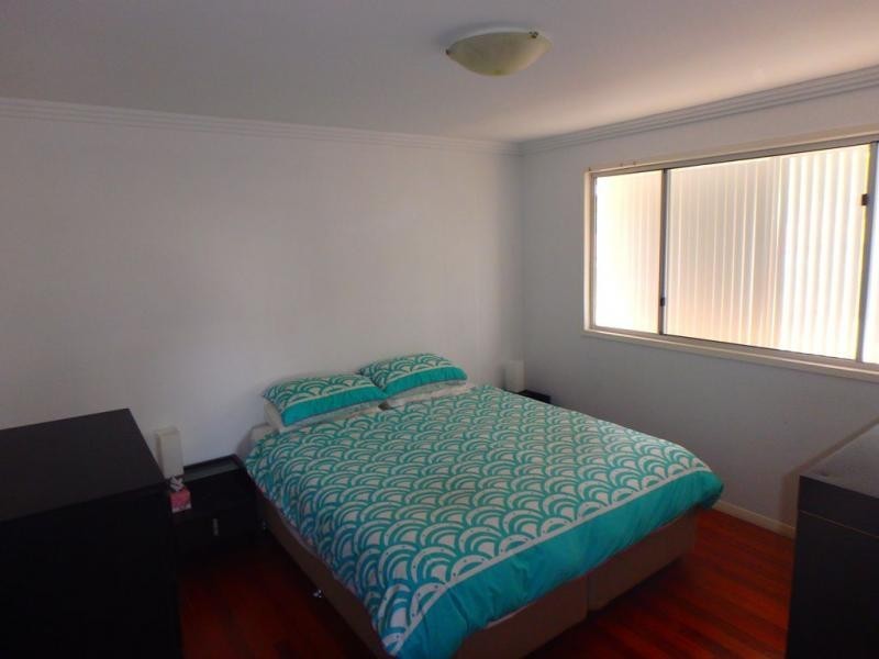 2/70 Kadumba Street, Yeronga QLD 4104