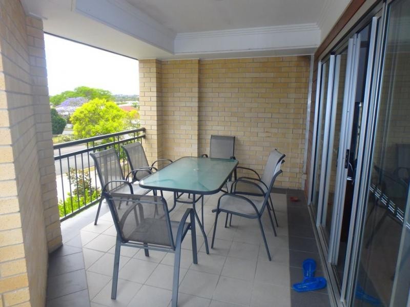 2/70 Kadumba Street, Yeronga QLD 4104