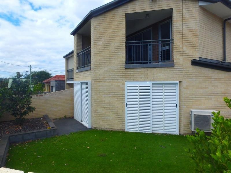 2/70 Kadumba Street, Yeronga QLD 4104