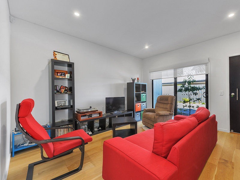 21 Paragon Street, Yeronga QLD 4104