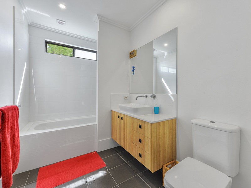 21 Paragon Street, Yeronga QLD 4104