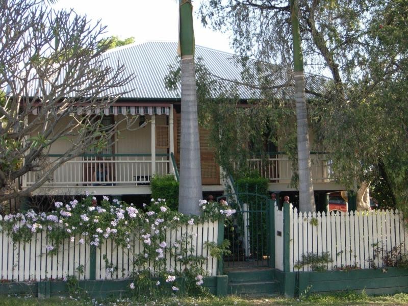 4 Grantham Street, Dutton Park QLD 4102