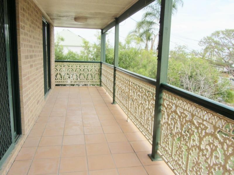 31 Brassey Street, Fairfield QLD 4103