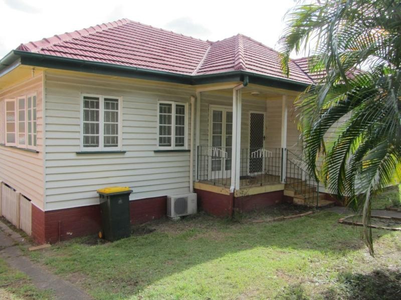 126 Ashby Street, Fairfield QLD 4103